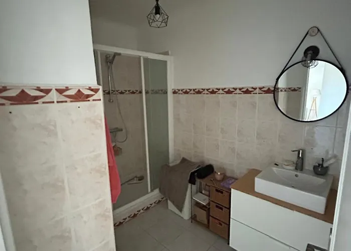 شقة 60m2 A 500m Des Plages